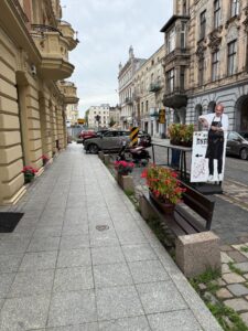 Hinweis auf das Restaurant in der ul. Zielona